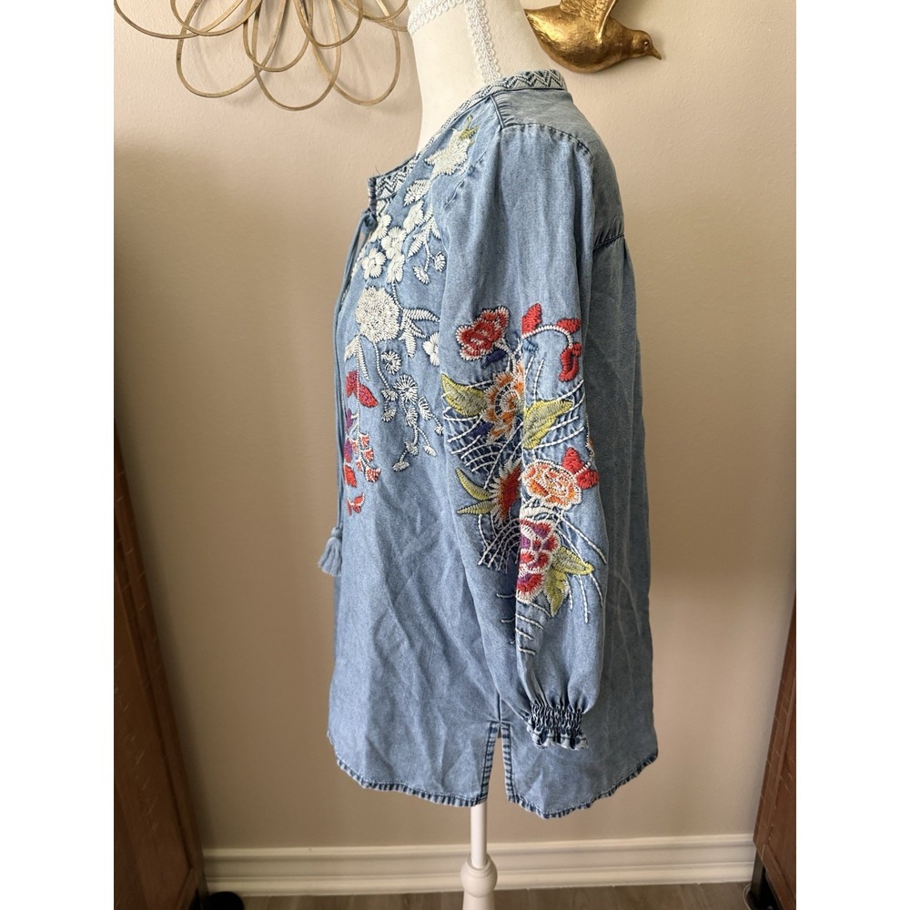 Tru Luxe Jeans Tencel Embroidered Tunic Top Medium Boho Floral Peasant Blue - Picture 3 of 11